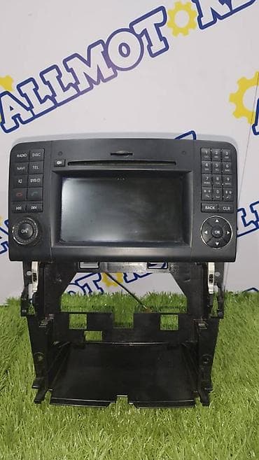 Mercedes-Benz ML164, магнитола