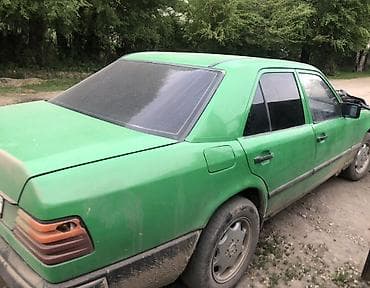купить авто с нерабочим двигателем: Mercedes-Benz W124: 1990 г., 2 л, Механика, Бензин, Седан — 4
