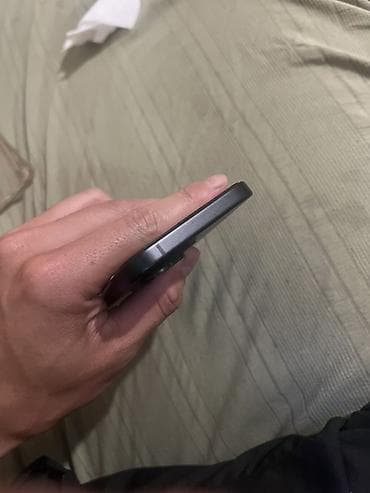 iphone cable: IPhone 15, Б/у, 128 ГБ, Черный, 88 % — 8