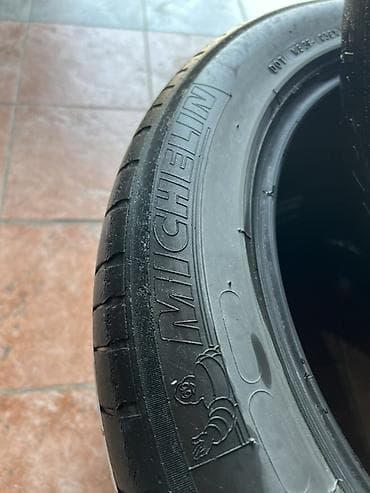 Летние шины Michelin, комплект 4 шт. - Размер: 215/55 R17 (маркировка — 4