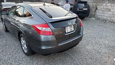 реле дворников: Honda Crosstour: 2010 г., 3.5 л, Автомат, Бензин, Лифтбек — 4