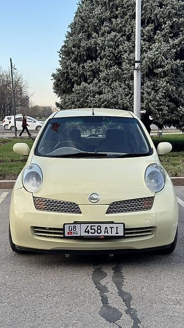боковой ряд: Nissan March: 2003 г., 1.3 л, Автомат, Бензин, Хэтчбэк — 3