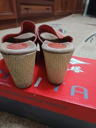 кожан: Босоножки, 37, 37.5, 38, Clarks, Б/у, цвет - Оранжевый — 2