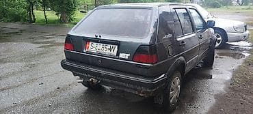Унаа сатуу: Volkswagen Golf: 1992 г., 1.8 л, Кол менен иштөөчү, Бензин, Хетчбек — 4