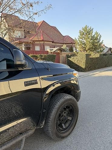 highlander 2012: Toyota Тундра: 2019 г., 5.7 л, Автомат, Газ, Пикап — 8