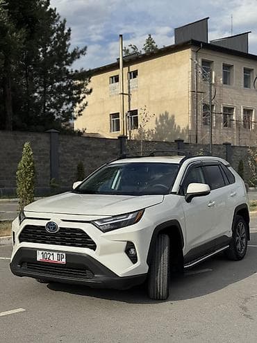 byd e9: Toyota RAV4: 2022 г., 2.5 л, Автомат, Гибрид, Кроссовер — 3