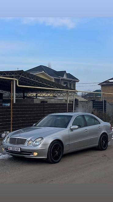 Mercedes-Benz E-Class: 2002 г., 5 л, Автомат, Бензин, Седан