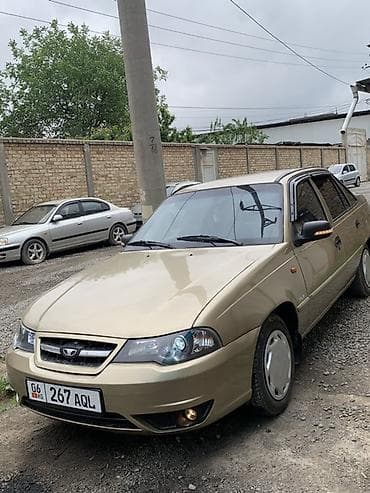 некс: Daewoo Nexia: 2010 г., Седан — 2