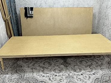 столы в зал: 1,20 ширина 2,75 длина 2 штук 
СРОЧНО СРОЧНО СРОЧНО — 2