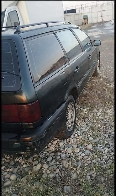боз белер: Volkswagen Passat Variant: 1994 г., Кол менен иштөөчү, Бензин, Универсал — 4