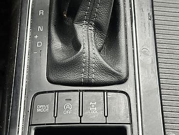 ярис 2: Kia Sorento: 2019 г., 2 л, Автомат, Дизель — 10