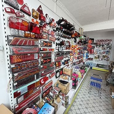70 200: Витринное полка от фирмы DiA 7 шт изготавливали под заказ, качество — 3