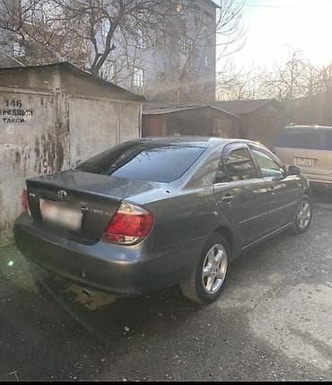 bmb 5: Toyota Camry: 2004 г., 2.4 л, Механика, Бензин, Седан — 3