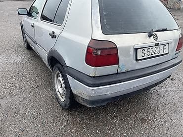 Volkswagen: Volkswagen Golf: 1993 г., 1.8 л, Механика, Бензин — 7