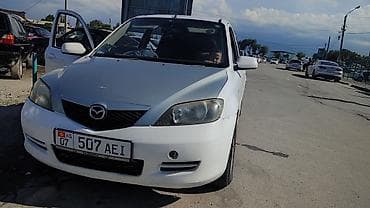Mazda Demio: 2003 г., 1.3 л, Автомат, Бензин, Хэтчбэк