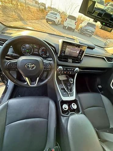 рав 4 2019: Toyota RAV4: 2022 г., 2.5 л, Автомат, Гибрид, Внедорожник — 5