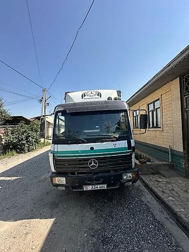 9 r20: Mercedes-Benz : 1994 г., 6 л, Механика, Дизель, Фургон — 3