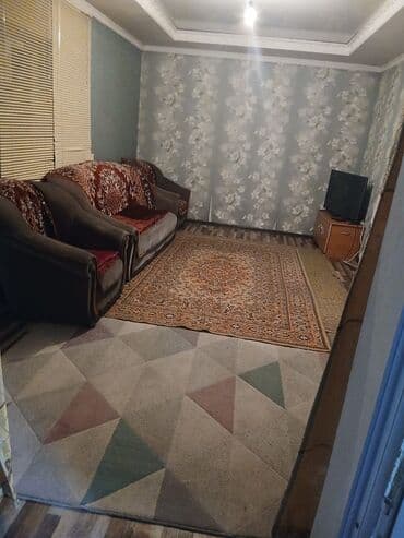 токмок продается дом: Дом, 100 м², 5 комнат, Собственник — 8