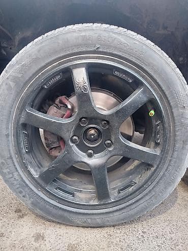 Шиналар жана дисктер: Дөңгөлөктөр монтажда 215 / 50 / R 17, Жай, Колдонулган, Комплект, Жеңил унаалар, Куйма, тешиктери - 5 — 1