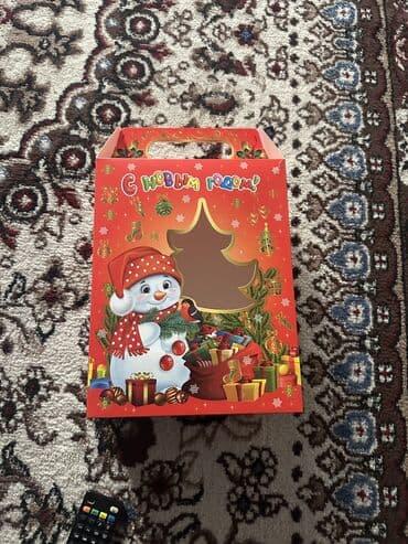 купить бумагу снегурочка оптом: Подарочные новогодние коробки упаковки для подарков В наличии - — 4