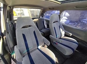 марк ii: Toyota Previa: 1993 г., 2.4 л, Автомат, Бензин, Минивэн — 4