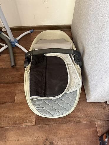коляски для малышей: Все одам за 5тысч надо почистит — 3