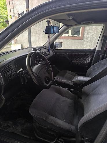 реснички гольф: Volkswagen Golf: 1994 г., 1.8 л, Механика, Бензин, Хэтчбэк — 2