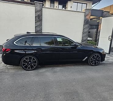 автомаи: BMW 5 series: 2023 г., 2 л, Типтроник, Бензин, Универсал — 4