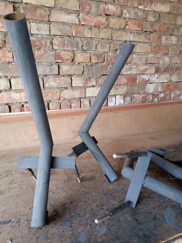 цена уличного фонаря: Светильник сатылат 11шт 700сомдон шт .
Кочолорго столбаларга жасалган — 2