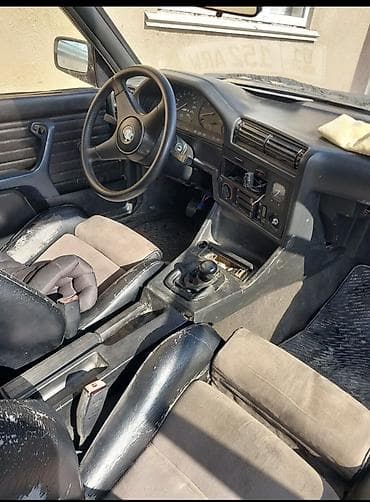 BMW: BMW 3 series: 1984 г., 2.5 л, Механика, Бензин, Купе — 4