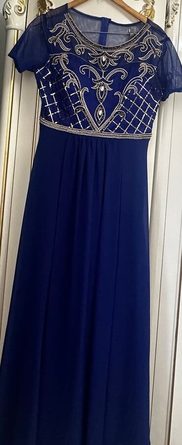 вечернее платье футляр: Продается платье — 1