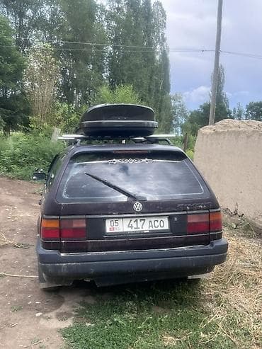 Унаа: Volkswagen Passat: 1993 г., 1.8 л, Кол менен иштөөчү, Бензин, Универсал — 3