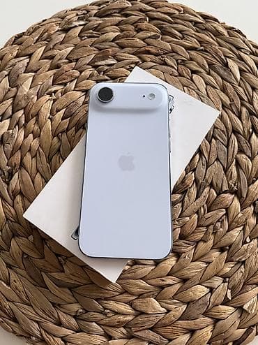 IPhone Air, Б/у, 512 ГБ, Голубой, Зарядное устройство, Защитное стекло, Чехол, 100 %