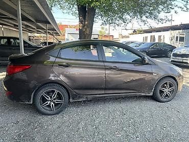 салярись: Hyundai Solaris: 2014 г., 1.6 л, Ручные, Бензин, Седан — 4