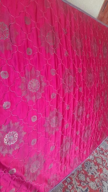 продаю двухспальную кровать: Спальный матрас, Б/у, Двуспальный, Пружинный, Матрасы средней жесткости — 3