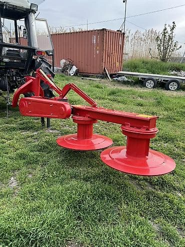 вом: Навесная дисковая косилка для трактора (двухроторная) Роторная — 3