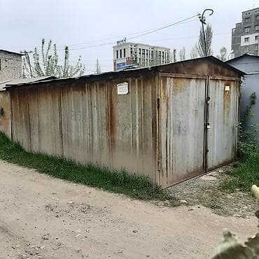 гараж кирпич: Металлический гараж (ракушка) с распашными воротами. - Материал — 5