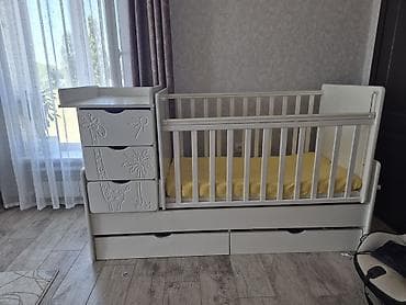 Балдар дүйнөсү: Продаю детскую кроватку. состояние хорошее 👍. цена 5000 — 2