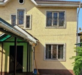 продаю дом кызыл суу: Дом, 220 м², 6 комнат, Собственник, Дизайнерский ремонт — 1