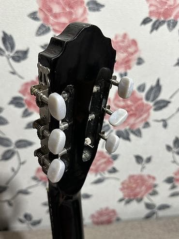 Музыкальные инструменты: 🎸 Классическая гитара Start 39” + чехол Продаю классическую гитару — 5