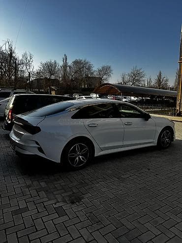 ki 5: Kia K5: 2020 г., Лифтбек — 1