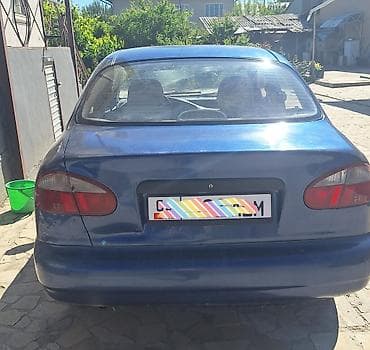 Daewoo Lanos: 2007 г., 1.3 л, Механика, Бензин, Седан