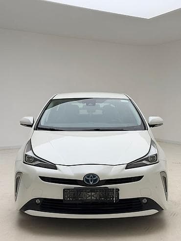 corolla e150: Toyota Prius: 2019 г., 1.8 л, Вариатор, Гибрид, Лифтбек — 6