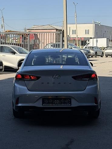 клас трактор: Hyundai Sonata: 2019 г., 2 л, Автомат, Газ, Седан — 4