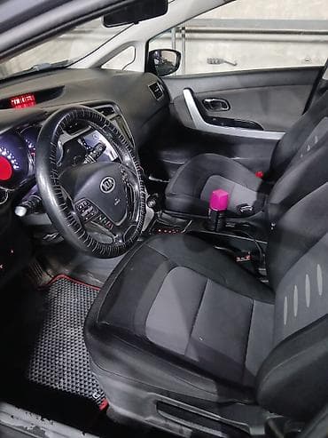 Kia Ceed: 2014 г., 1.6 л, Автомат, Бензин, Универсал — 8