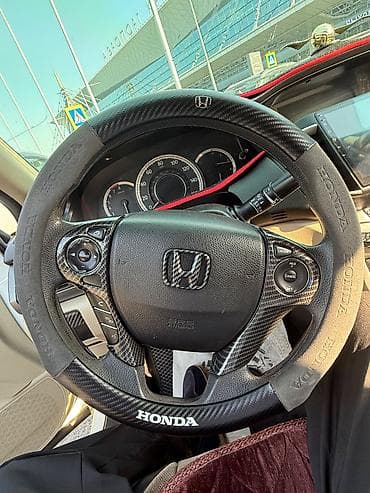 Honda Accord: 2013 г., 2.4 л, Вариатор, Бензин, Седан — 5