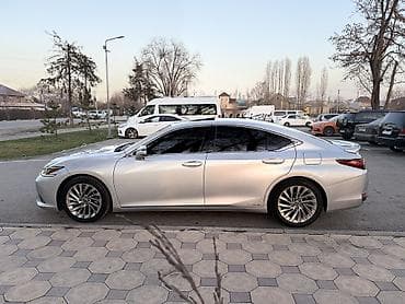 aubi 80: Lexus ES: 2018 г., 2.5 л, Вариатор, Гибрид, Седан — 4