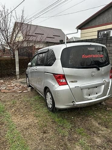 хонда фреед: Honda Freed: 2010 г., Вариатор, Бензин, Минивэн — 3