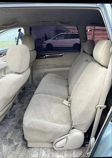 transporter multivan: Toyota Ipsum: 2002 г., 2 л, Автомат, Бензин, Минивэн — 5