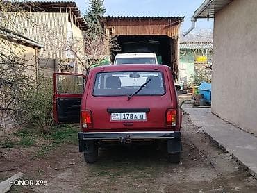 ска 5 нива: ВАЗ (ЛАДА) 2121 (4x4): 1998 г., 1.7 л, Механика, Бензин, Внедорожник — 6